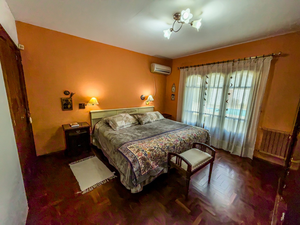 IMPONENTE CASA EN VENTA