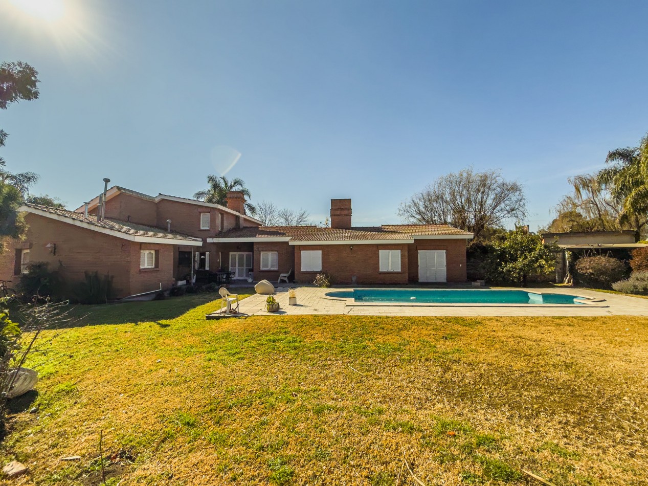 IMPONENTE CASA EN VENTA