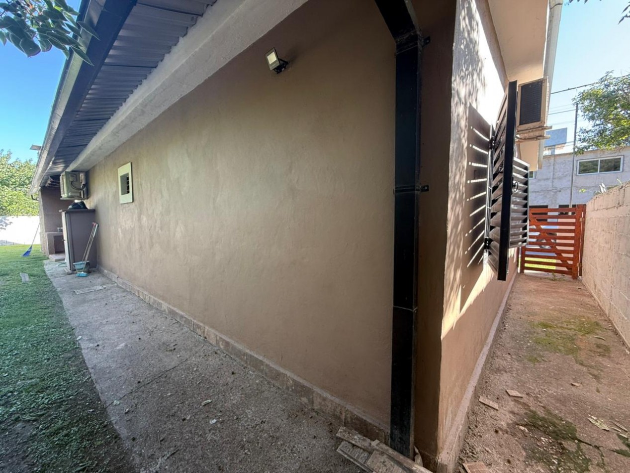 CASA EN VENTA EN VILLA DEL DIQUE