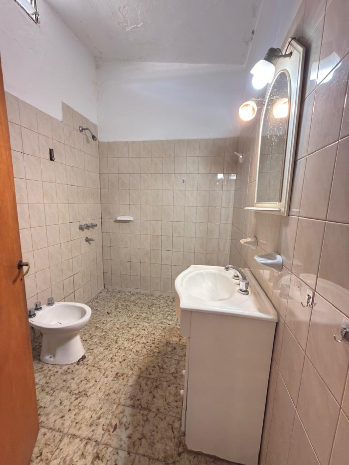 ALQUILER DEPTO 1 DORM CORRIENTES 978 P/ DOS PERSONAS