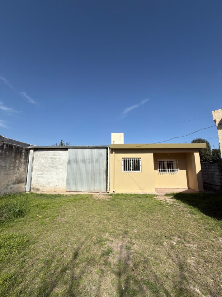 ALQUILER CASA AV. DEAN FUNES 55 DE UN DORM P/ DOS PERSONAS. 