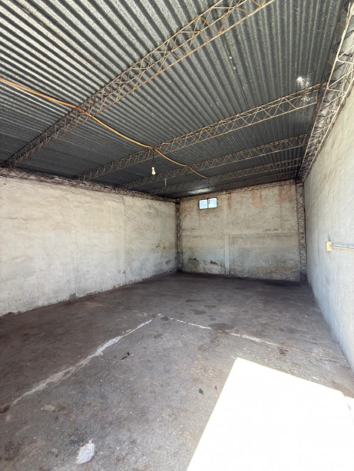 ALQUILER CASA AV. DEAN FUNES 55 DE UN DORM P/ DOS PERSONAS. 