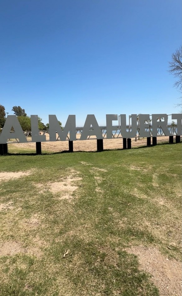 LOTES FRENTE COMPLEJO PLAYA CHIC- LAGO PIEDRAS MORAS