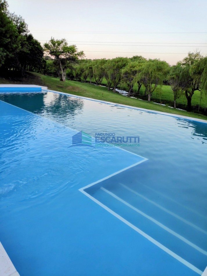 EXCELENTE CAMPO de 54 HAS. S/ COSTA DE ARROYO C/ TRES CABAÑAS A 20 MINUTOS DE ALMAFUERTE. 