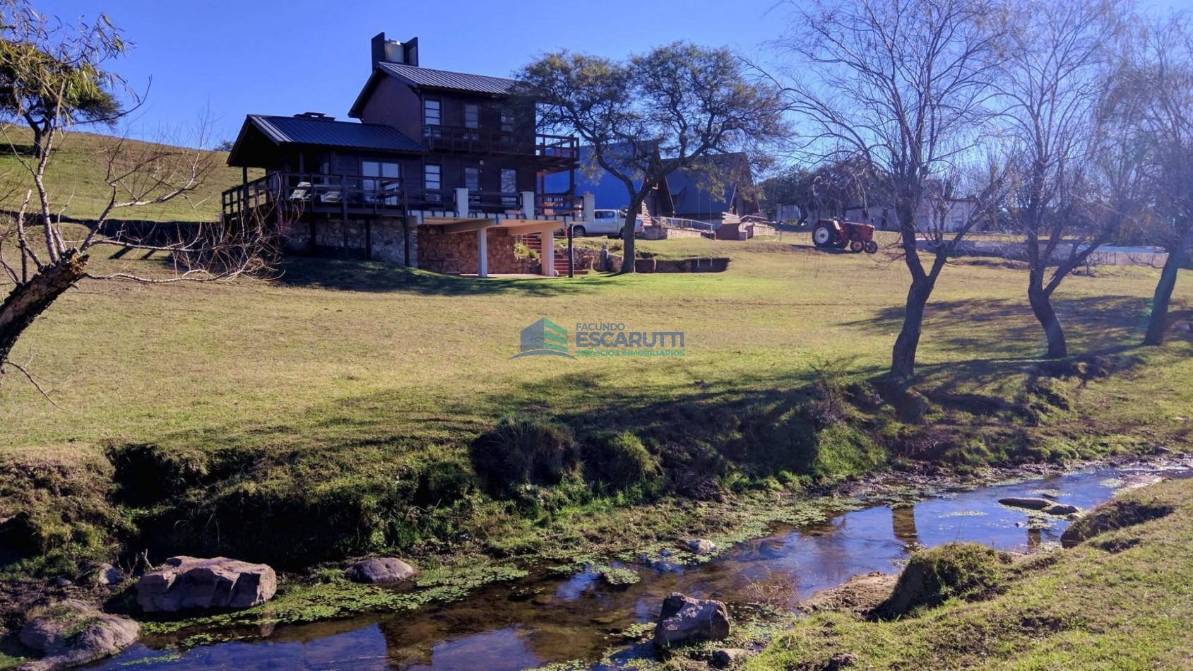 EXCELENTE CAMPO de 54 HAS. S/ COSTA DE ARROYO C/ TRES CABAÑAS A 20 MINUTOS DE ALMAFUERTE. 